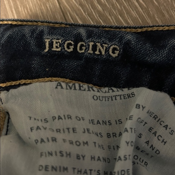American Eagle Size 2 Skinny Jeans - Picture 6 of 6